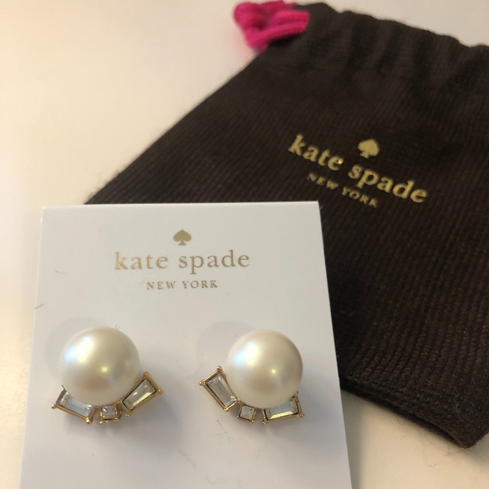 Kate Spade Stud Pearl Earrings